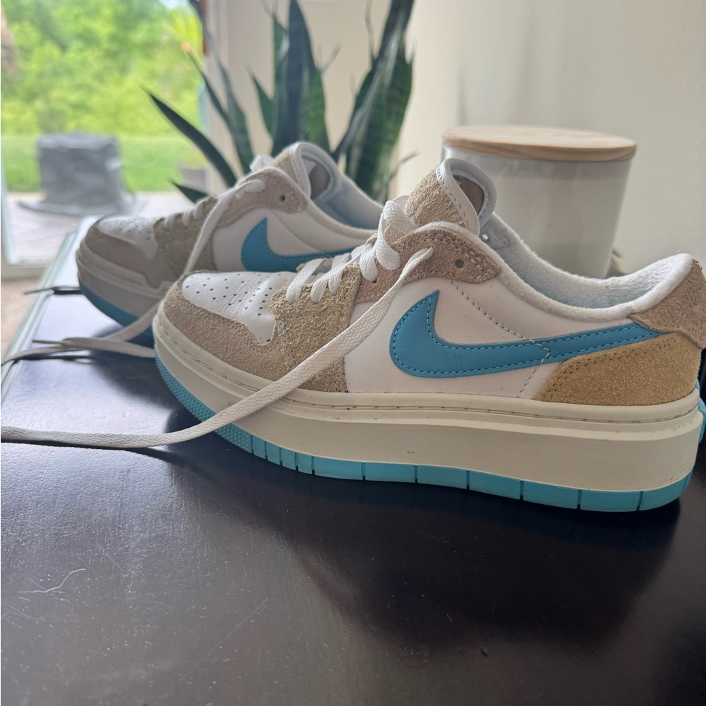 Nike Air Jordan Elevate low Sneakers - White, Blue, Tan